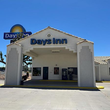 Days Inn By Wyndham Kingman West מראה חיצוני תמונה