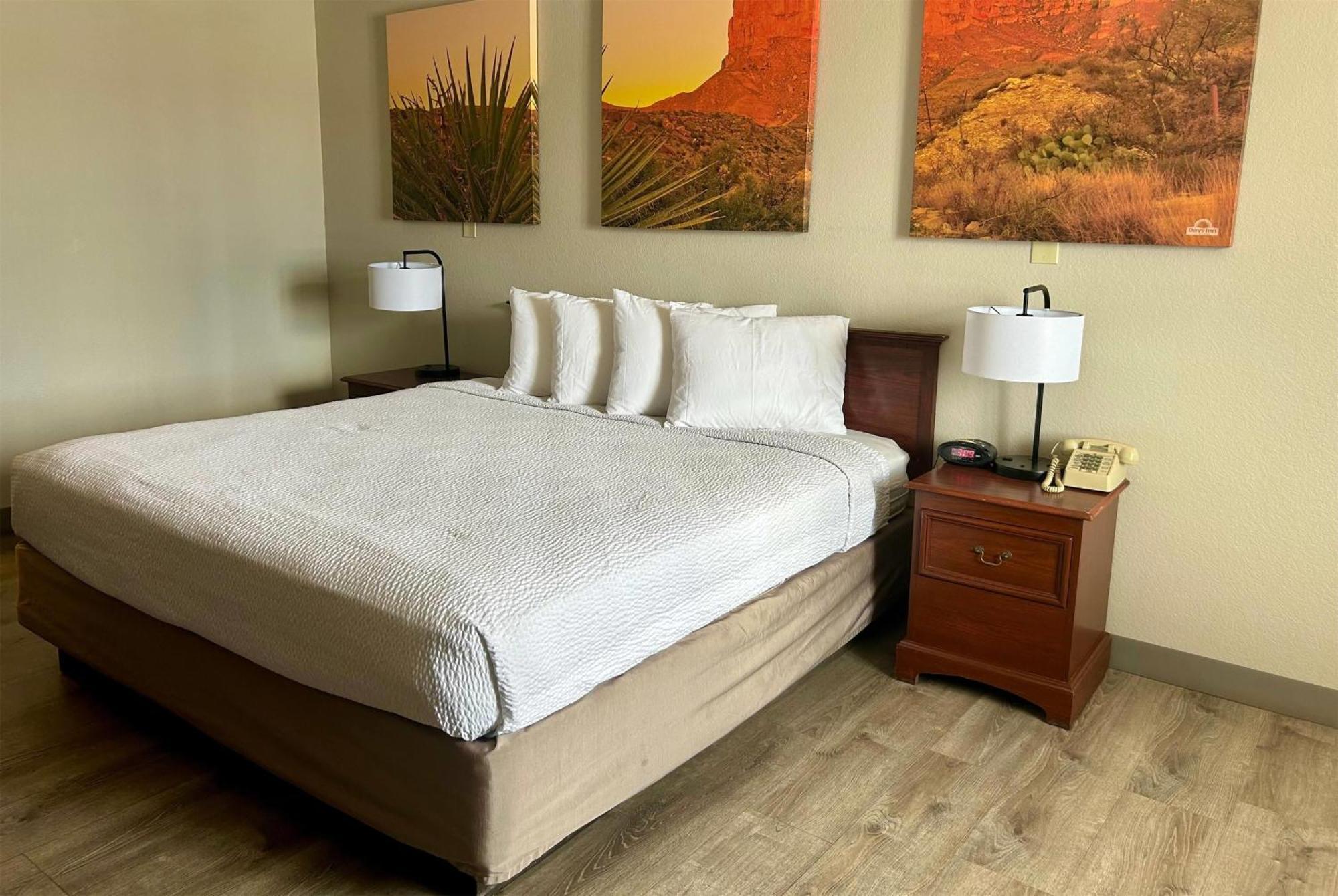 Days Inn By Wyndham Kingman West מראה חיצוני תמונה
